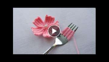 hand embroidery amazing trick#easy woolen flower embroidery trick with fork#wool flower