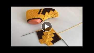 Pine model / easy booties / two skewers / dowry booties / knitting easy / knitting socks crochet ...