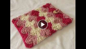 How to crochet a catherine wheel iPad / phone / laptop / tablet cover