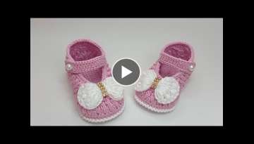easy and simple crochet pattern step by step fast to knit little shoes to crochet stitch puff
