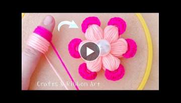 Amazing Woolen Craft Ideas with Finger - Hand Embroidery Easy Trick -DIY Woolen Flowers -Sewing H...