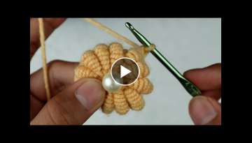 OMG!! I've been crocheting for years and never seen this, it is stunning and so easy ! Crochet!